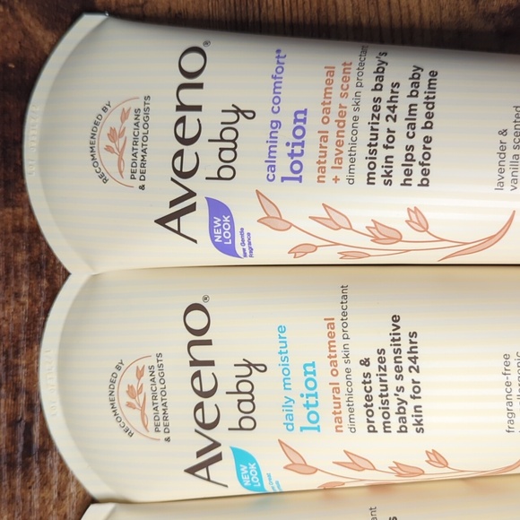 Aveeno Baby Calming Comfort Lotion Trio - Picture 3 of 5